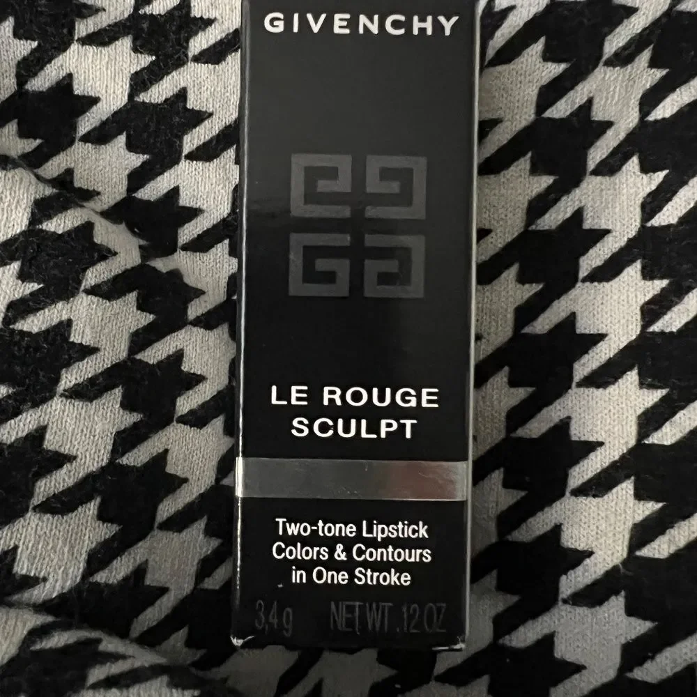 NIB GIVENCHY LE ROUGE SCULPT TWO-TONE LIPSTICK (02) VIOLINE